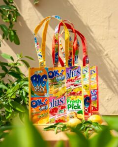 farbenfrohe Taschen